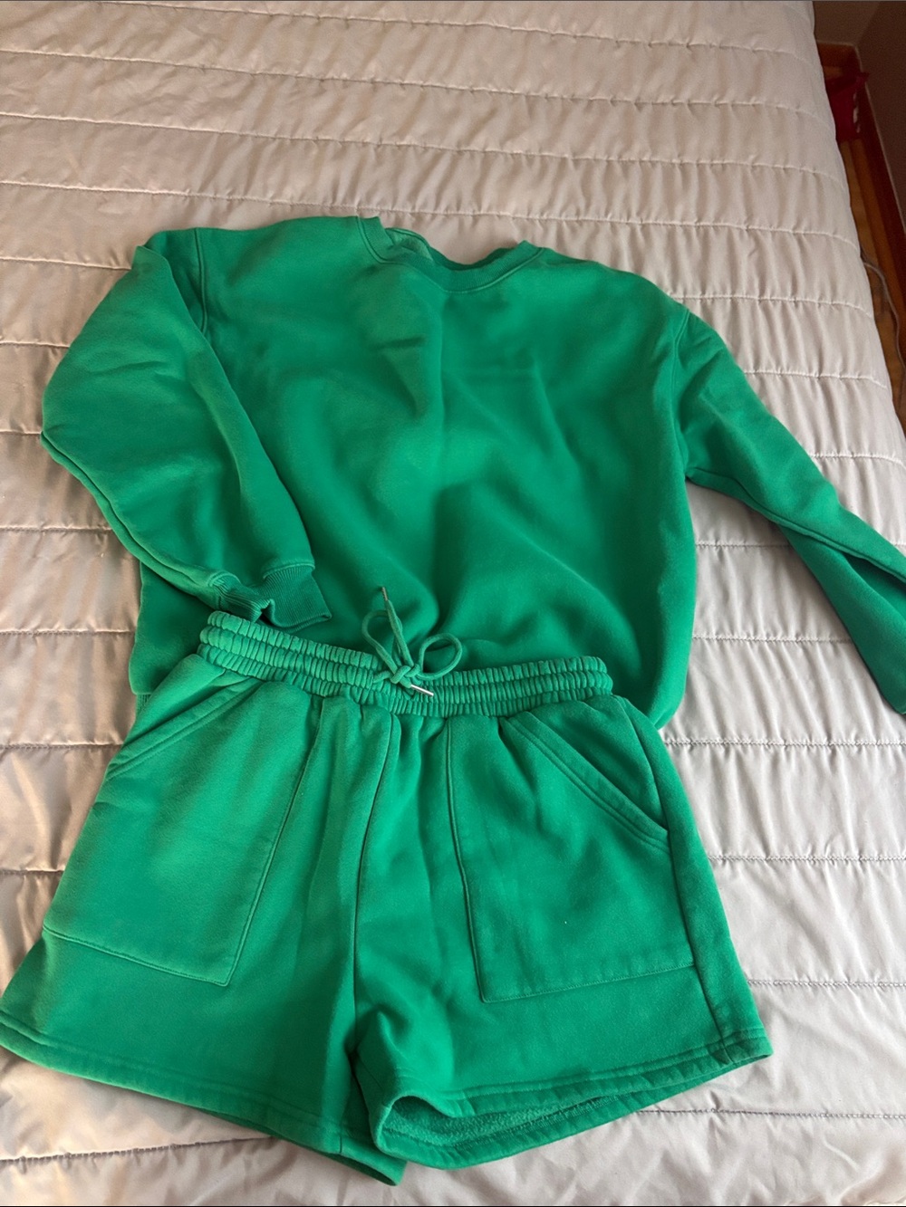 Cozy Green Sweatshirt and Drawstring Shorts Set
